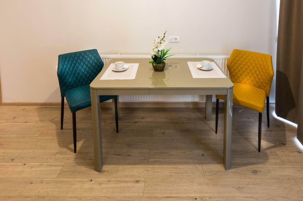 Rose Luxury Apartment Mamaia Buitenkant foto