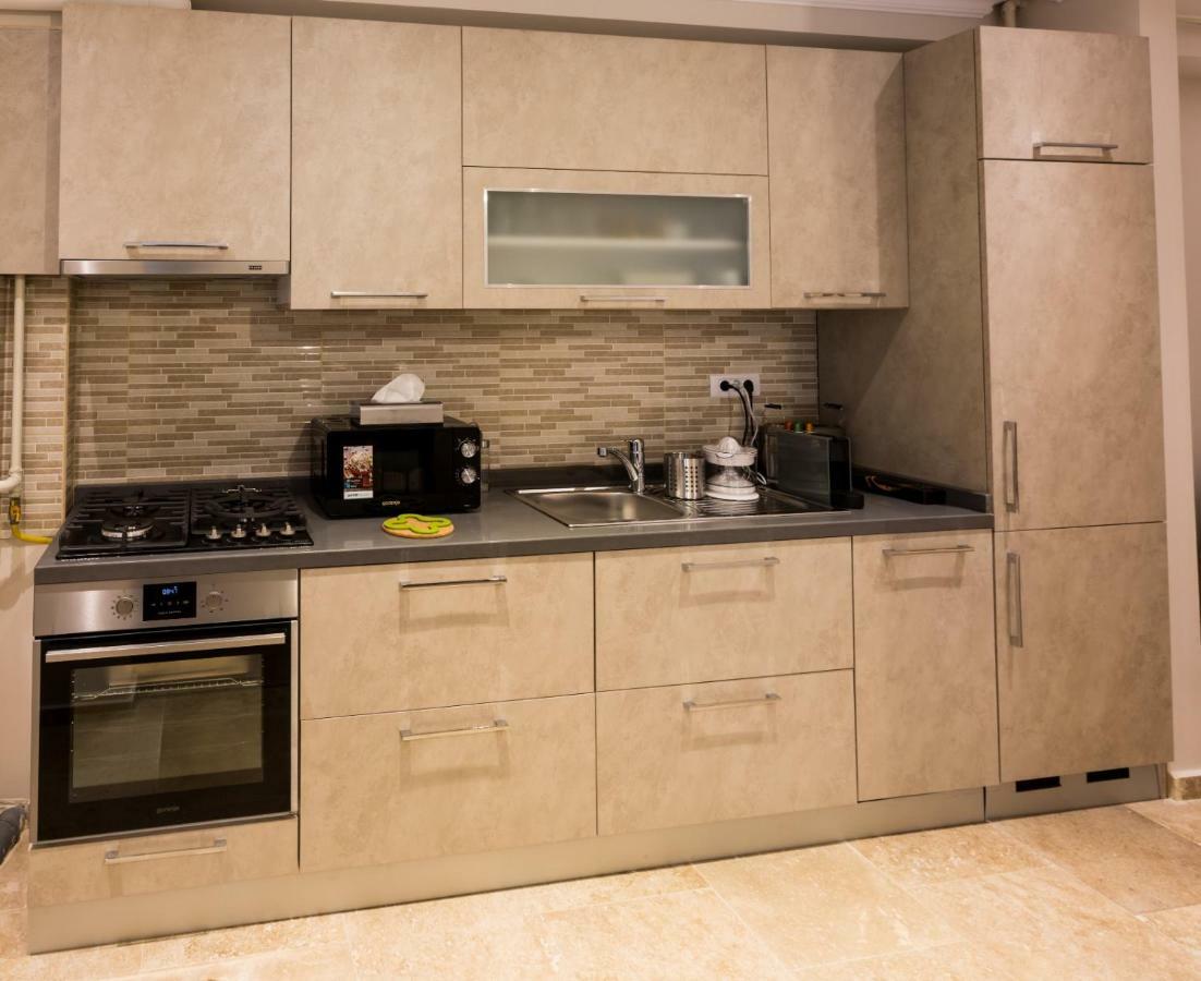 Rose Luxury Apartment Mamaia Buitenkant foto