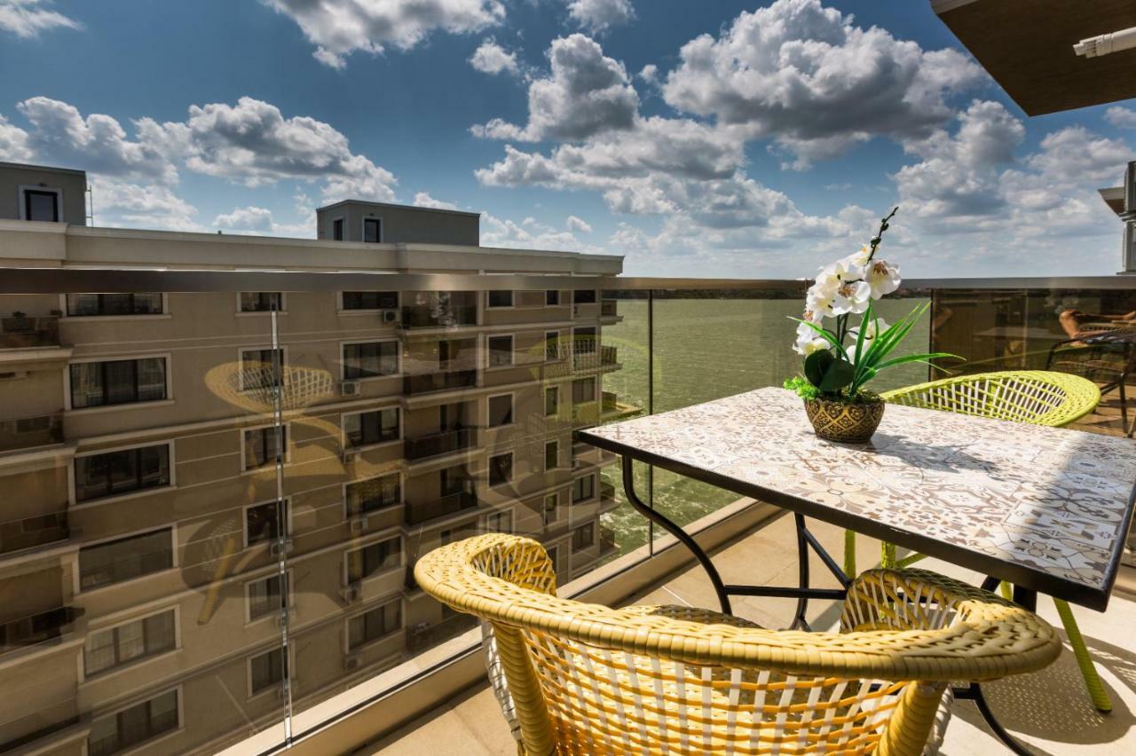 Rose Luxury Apartment Mamaia Buitenkant foto